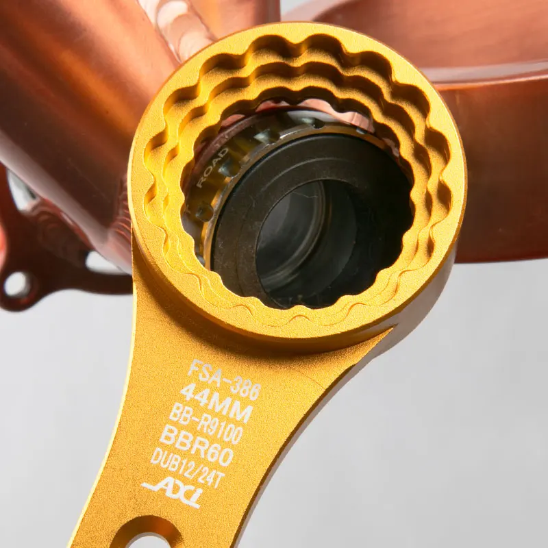 6 in 1 BB Wrench DUB Bike Bott - Bottom Bracket Press recension och pris